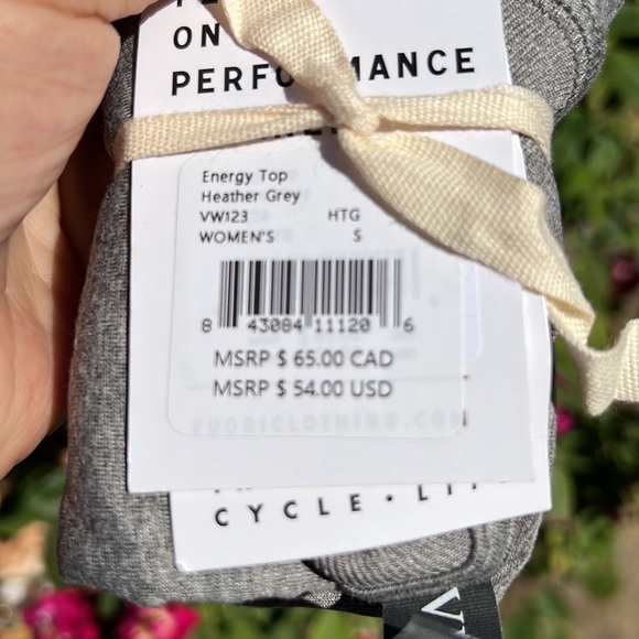 Vuori Women's Energy Top Heather Grey VW123 Sz Small NWT.❤️ - Picture 11 of 11